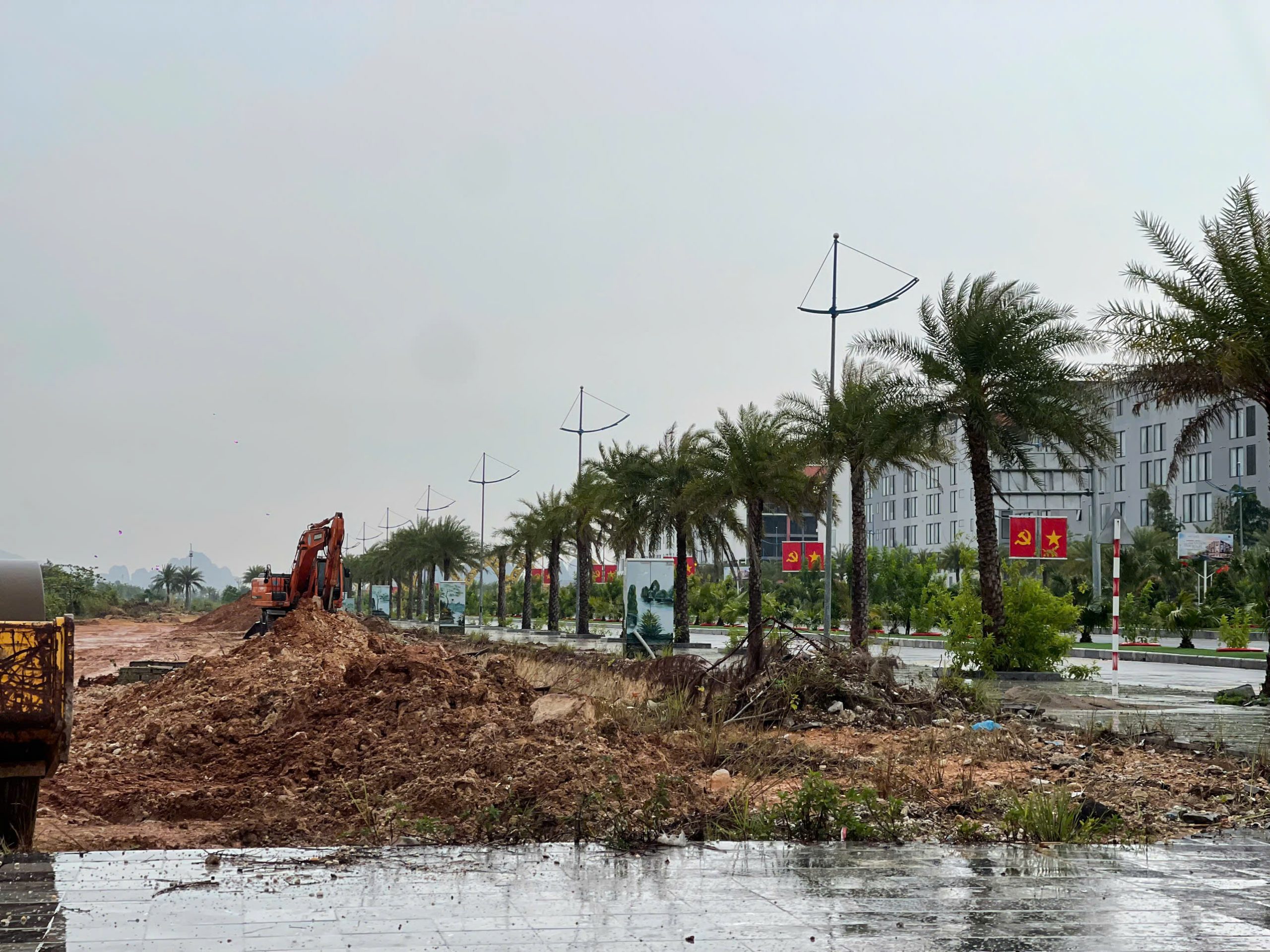 Phương Đông đối phó bão số 3