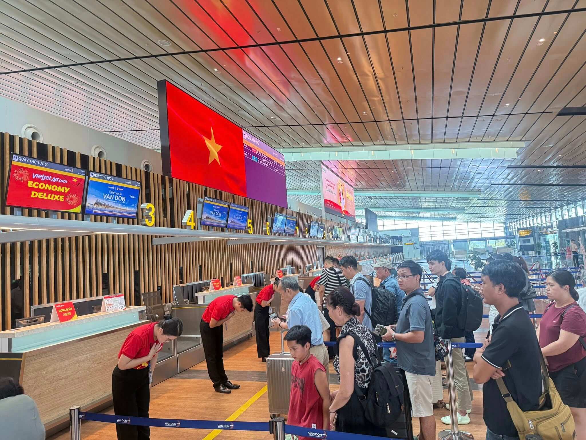 Cảng hàng không quốc tế Vân Đồn