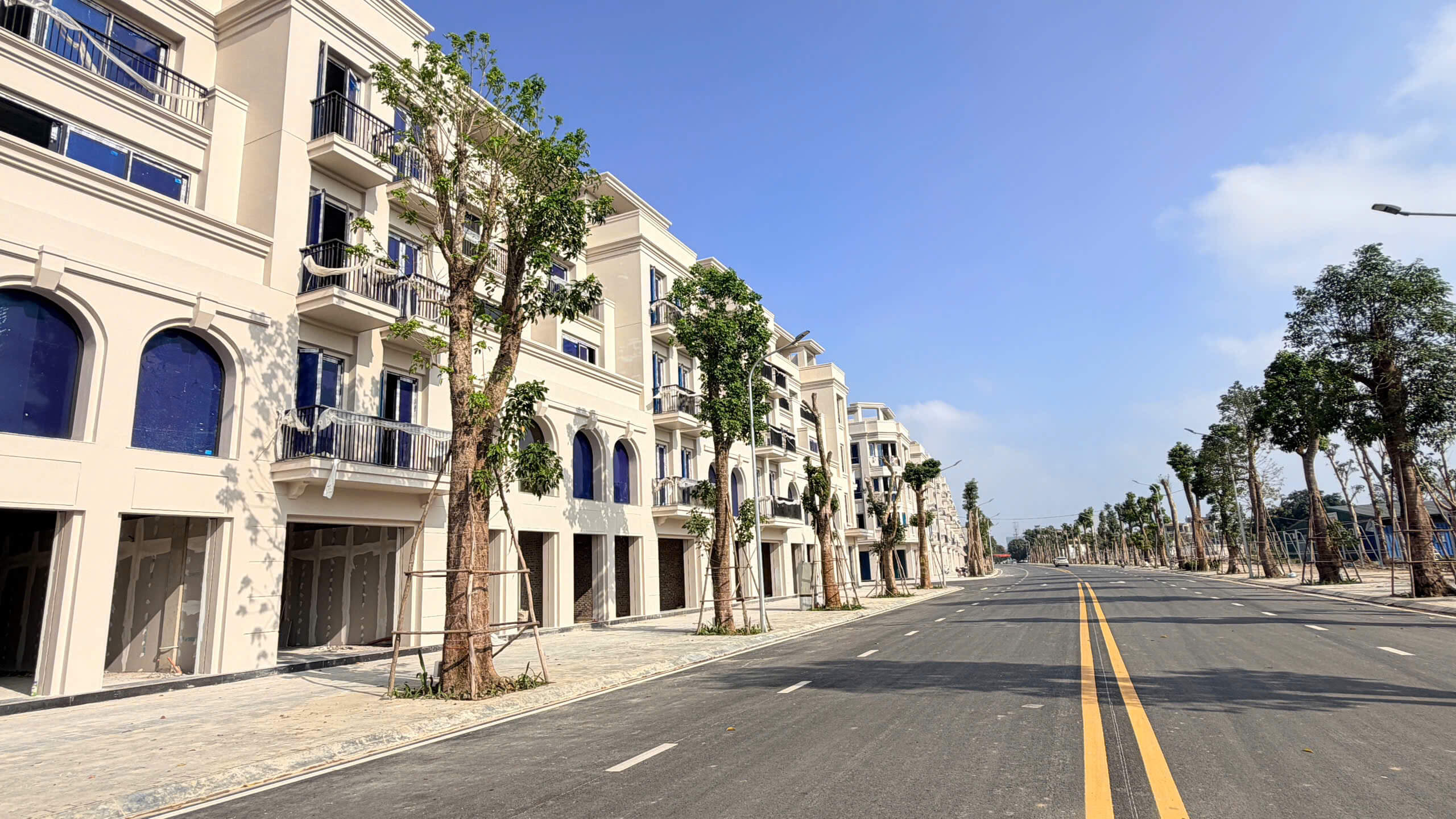 Shophouse Heragon City