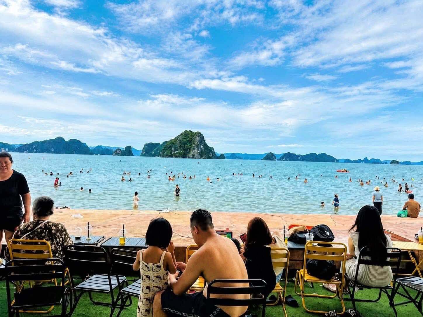 Hình ảnh công viên nước Phương Đông Vân Đồn